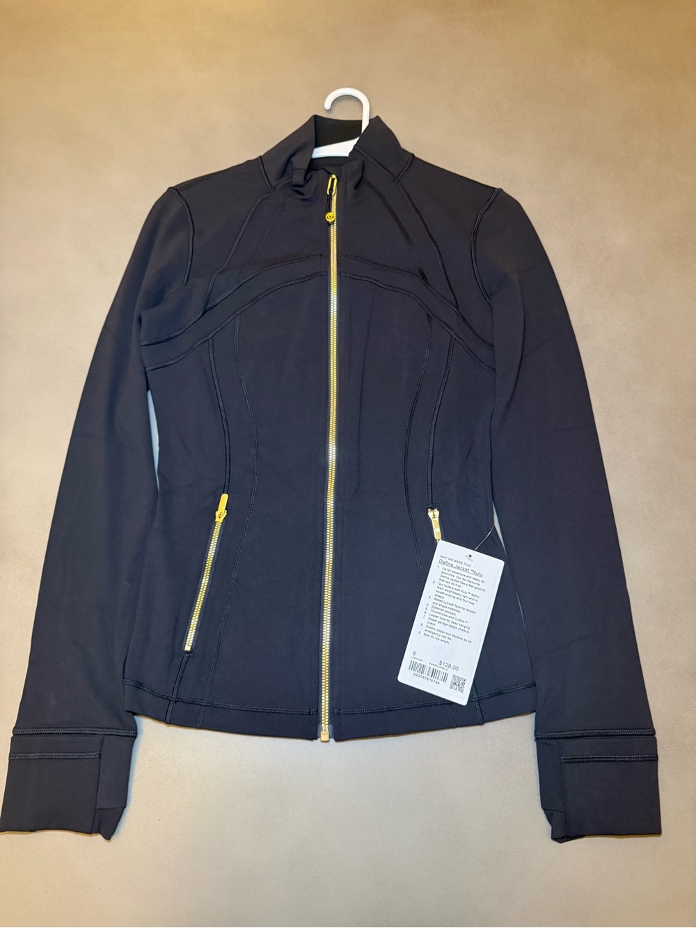 Lululemon Define Jacket *Nulu Women's Black Jacket Size 6